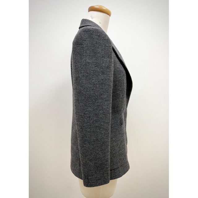 女裝甲級-全裡翻領箱型袖隱藏式門襟外套(灰黑人字紋樣衣)