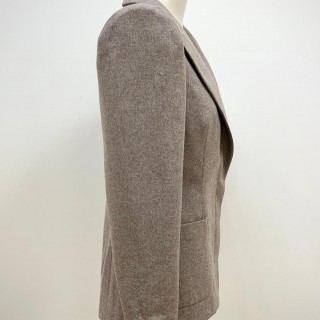 女裝甲級-全裡翻領箱型袖隱藏式門襟外套(卡其色樣衣)